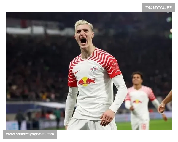 曼联变阵双红会谢什科替补登场战术奏效助队取胜 曼联变阵双红会谢什科替补登场战术奏效助队取胜