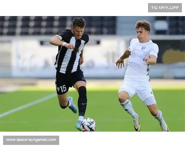 朗斯3-1击败昂热托万双响，积分反超巴黎登顶法甲